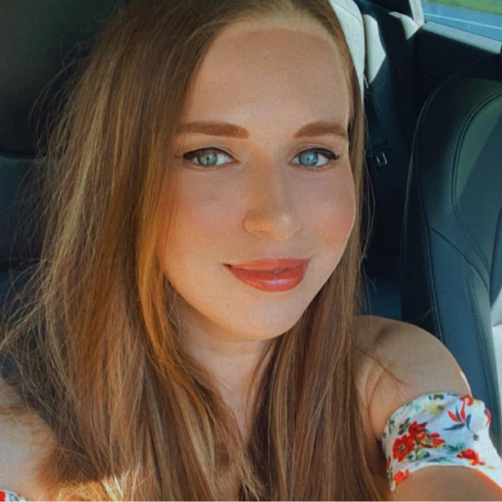 Meet your Posher, Maria